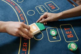 Live casino dealer table on vph777 accessible from mobile browser in Philippines
